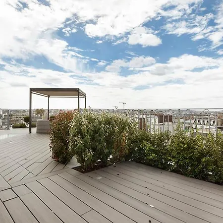 Apartment Rooftop Copernic *