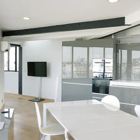 Rooftop Copernic Apartment *